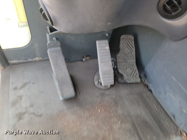 image for item ML9520 2008 Elgin Pelican Series NP  sweeper