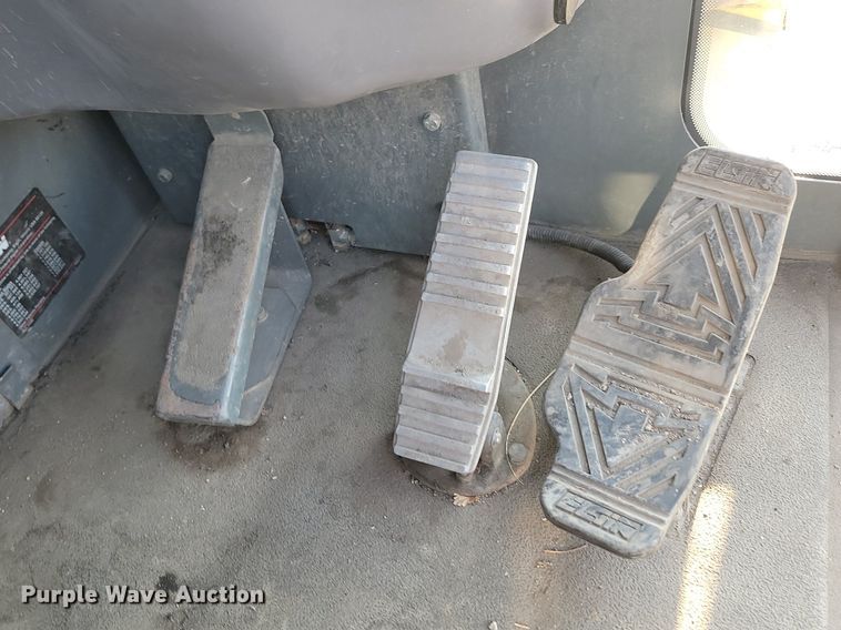 image for item ML9520 2008 Elgin Pelican Series NP  sweeper