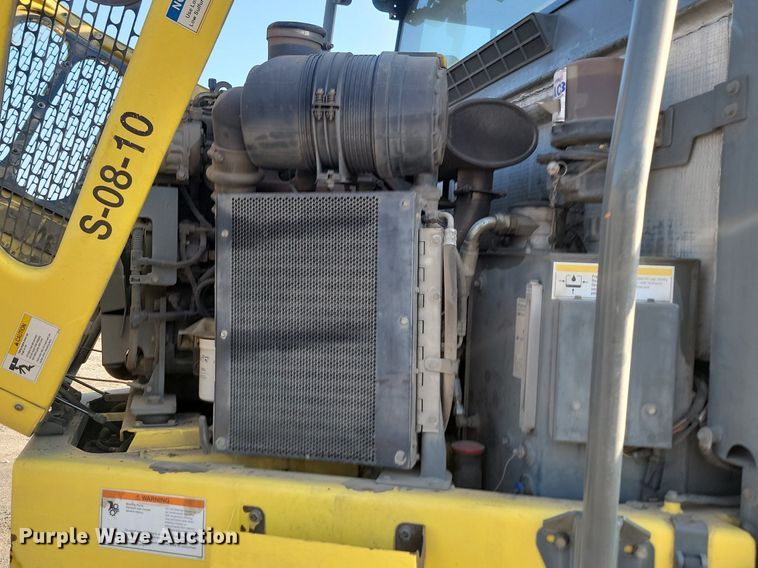 image for item ML9520 2008 Elgin Pelican Series NP  sweeper