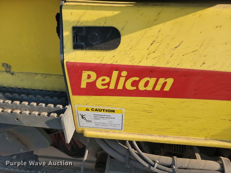 image for item ML9520 2008 Elgin Pelican Series NP  sweeper