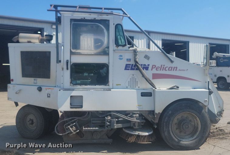 image for item ML9523 Elgin Pelican Series P  sweeper