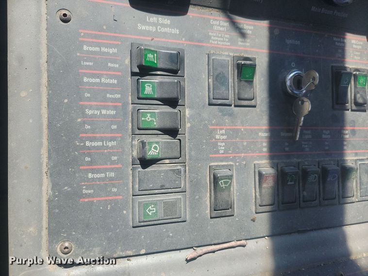 image for item ML9523 Elgin Pelican Series P  sweeper