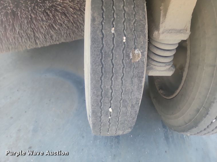 image for item ML9523 Elgin Pelican Series P  sweeper