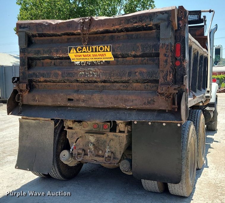 image for item MO9907 1989 International F2554  dump truck