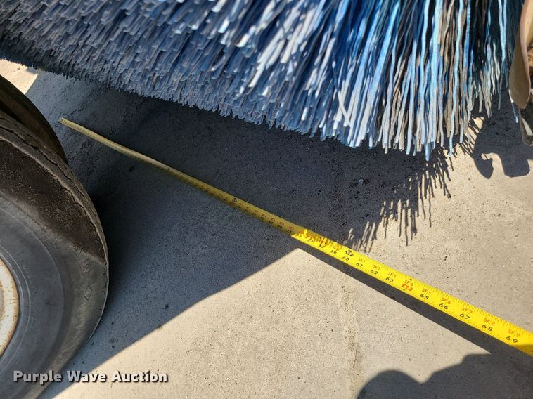 image for item MO9982 Elgin White Wing  street sweeper