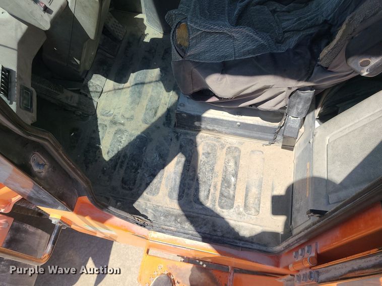 image for item MO9987 2007 Doosan MEGA200-V  wheel loader