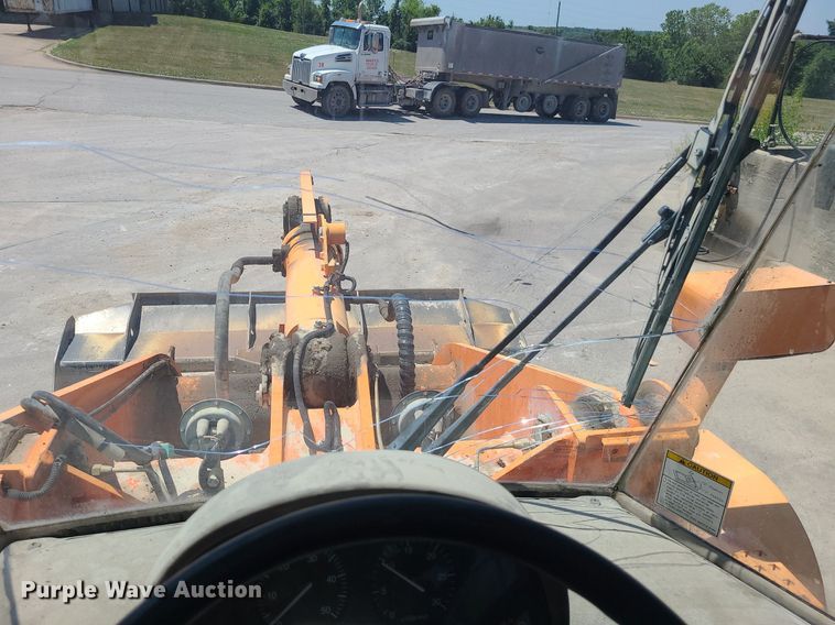 image for item MO9987 2007 Doosan MEGA200-V  wheel loader