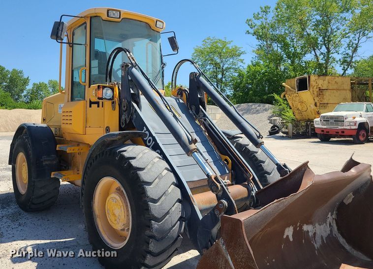 image for item MO9988 1997 JCB 416B  wheel loader