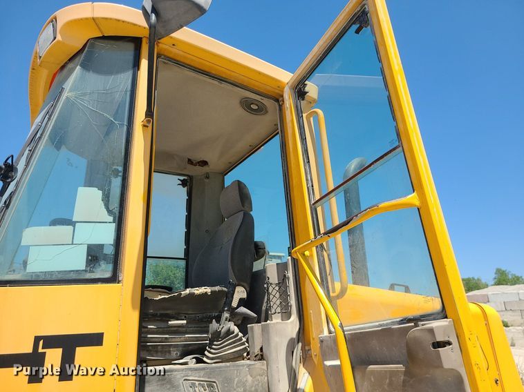 image for item MO9988 1997 JCB 416B  wheel loader