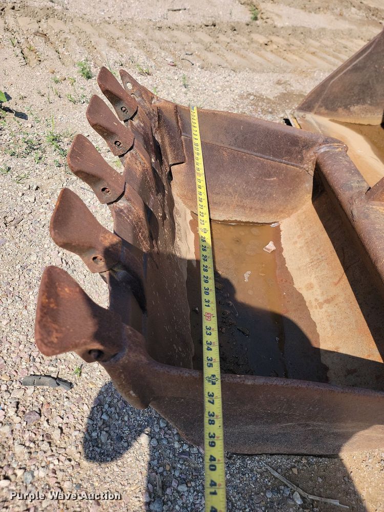 image for item MY9015 1998 John Deere 310SE  backhoe