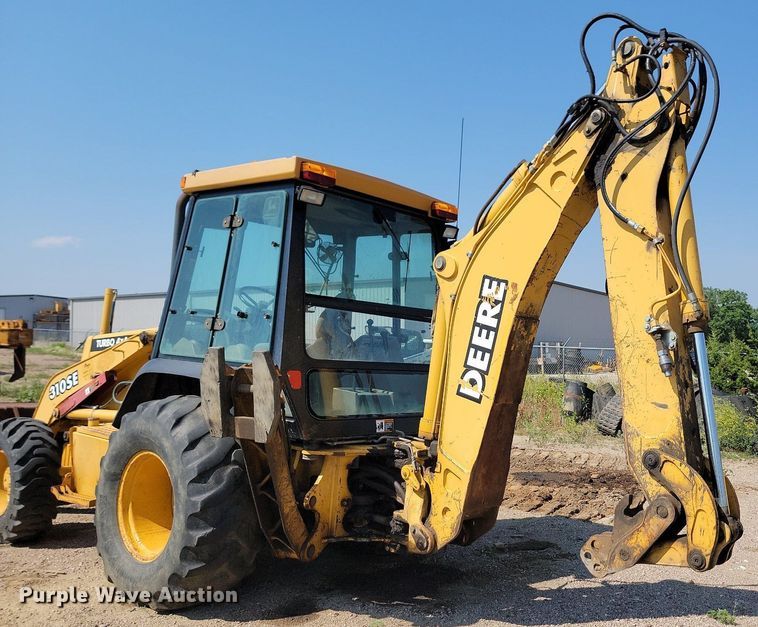 image for item MY9015 1998 John Deere 310SE  backhoe