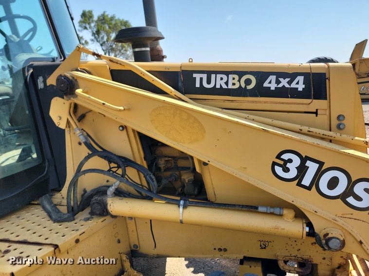 image for item MY9015 1998 John Deere 310SE  backhoe