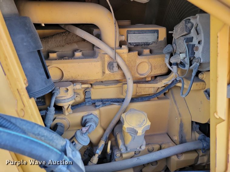 image for item MY9015 1998 John Deere 310SE  backhoe