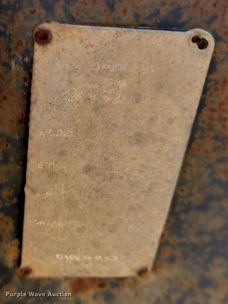 image for item MY9015 1998 John Deere 310SE  backhoe