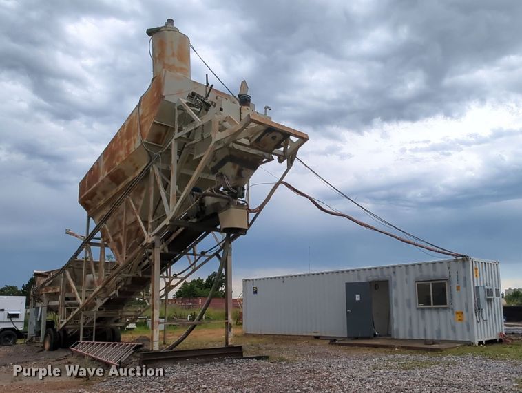 image for item MY9472 1972 Vince-hagan HT-7250-25  batch plant