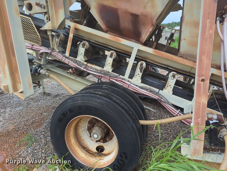 image for item MY9472 1972 Vince-hagan HT-7250-25  batch plant