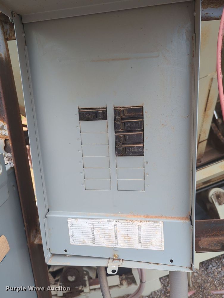 image for item MY9472 1972 Vince-hagan HT-7250-25  batch plant