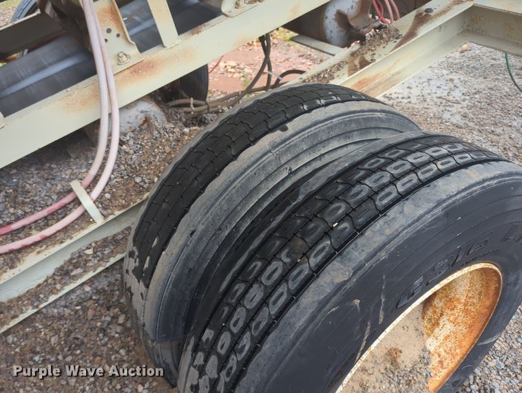 image for item MY9472 1972 Vince-hagan HT-7250-25  batch plant