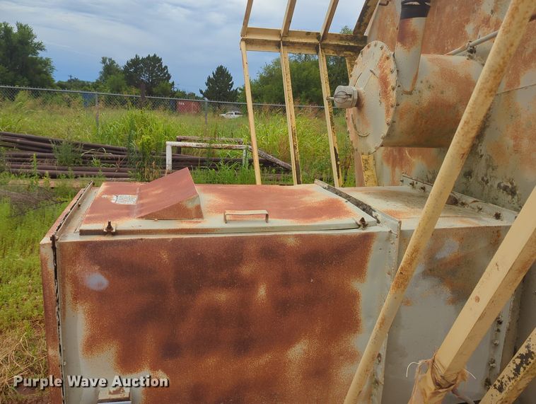 image for item MY9472 1972 Vince-hagan HT-7250-25  batch plant