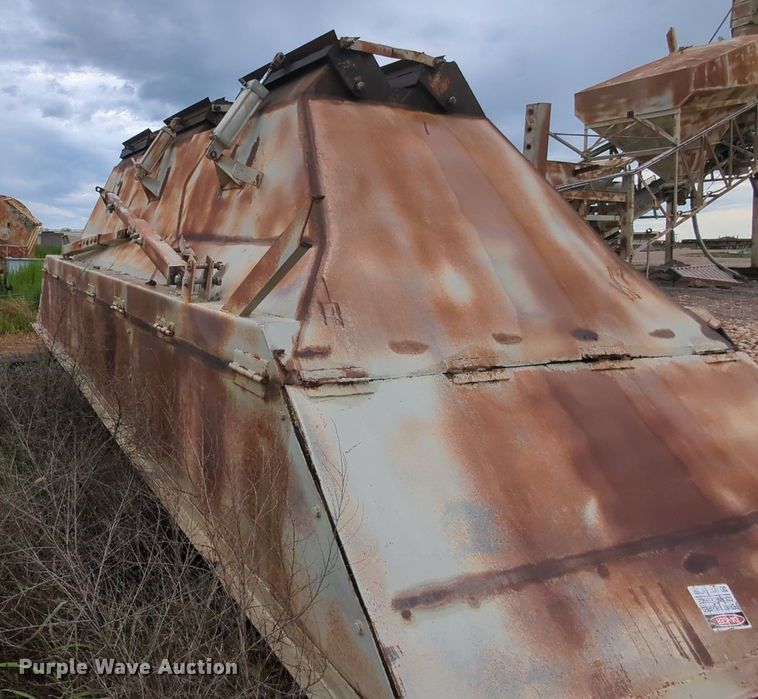 image for item MY9472 1972 Vince-hagan HT-7250-25  batch plant