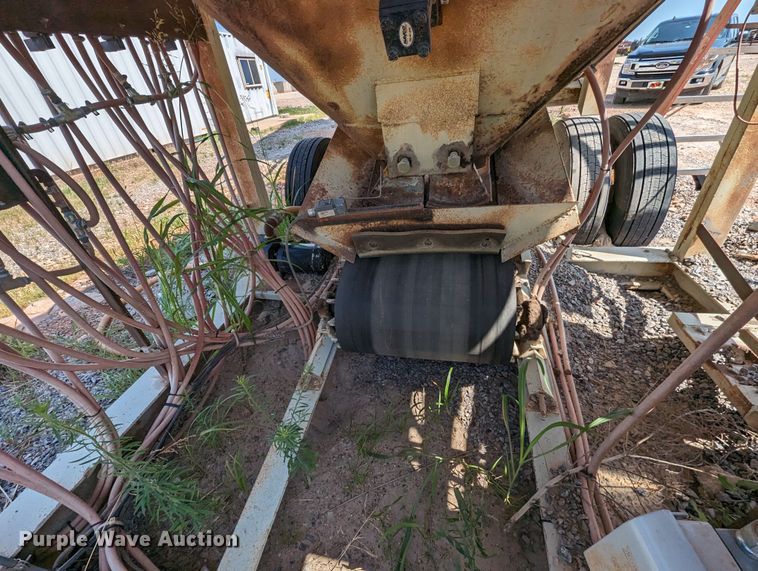 image for item MY9472 1972 Vince-hagan HT-7250-25  batch plant