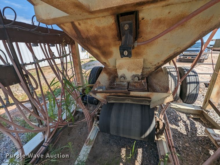 image for item MY9472 1972 Vince-hagan HT-7250-25  batch plant