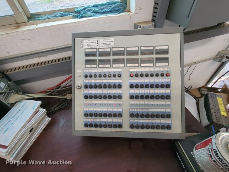 image for item MY9472 1972 Vince-hagan HT-7250-25  batch plant