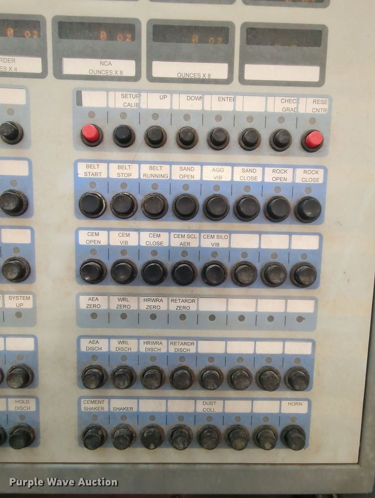 image for item MY9472 1972 Vince-hagan HT-7250-25  batch plant