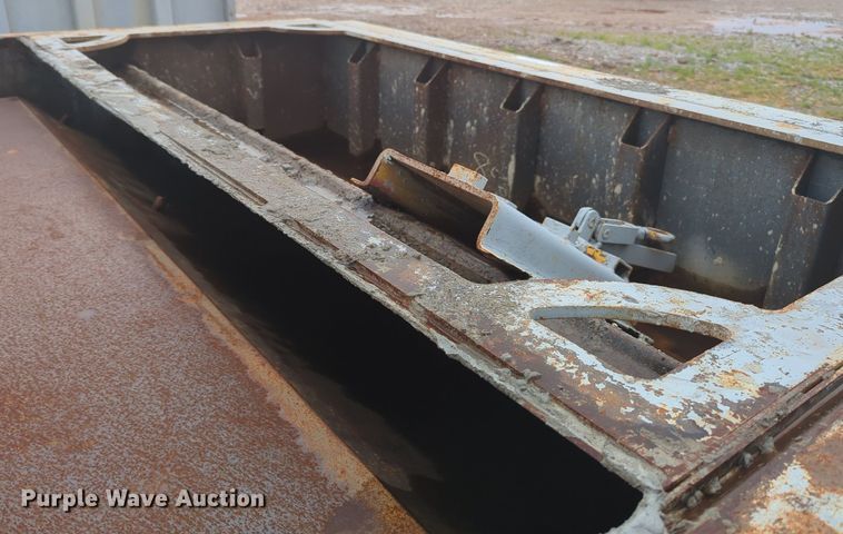 image for item MY9473 The Norwalk Vault concrete form