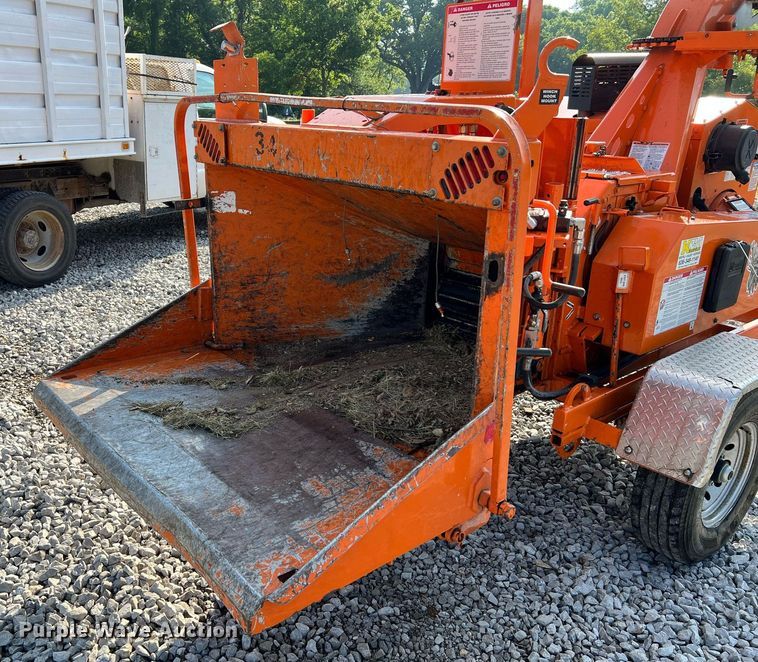 image for item NA9001 2018 Bandit Intimidator 12XP  wood chipper