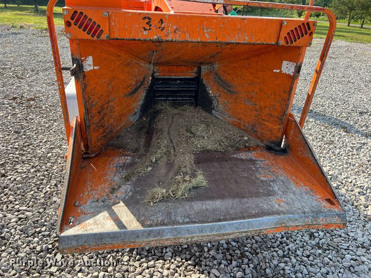 image for item NA9001 2018 Bandit Intimidator 12XP  wood chipper