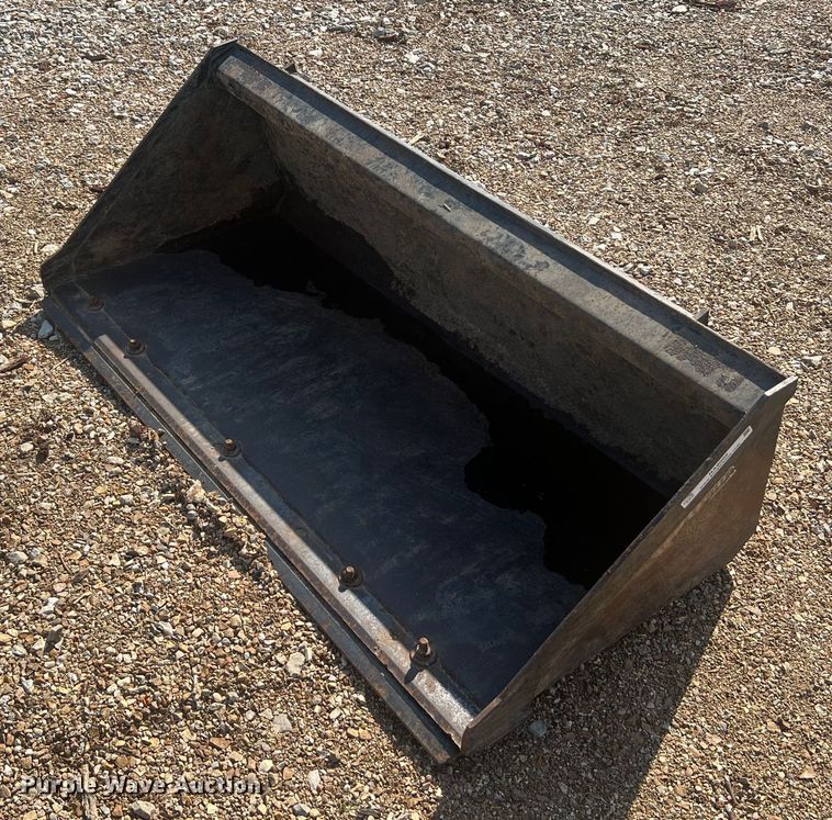 image for item NA9002 60" W skid steer bucket