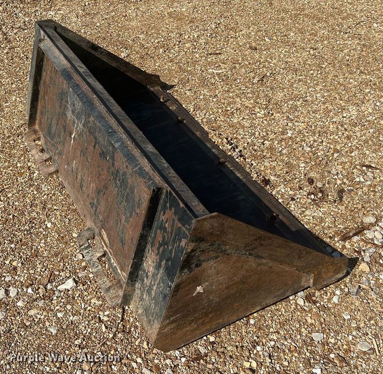 image for item NA9002 60" W skid steer bucket