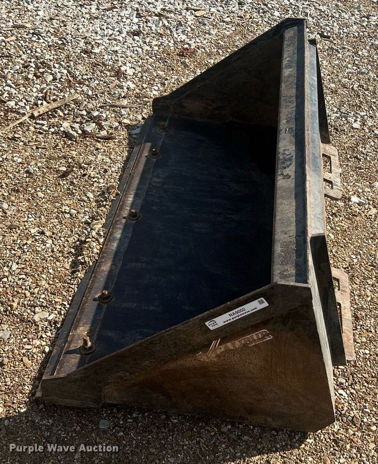 image for item NA9002 60" W skid steer bucket