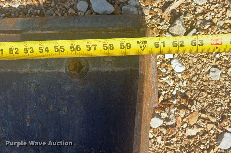 image for item NA9002 60" W skid steer bucket