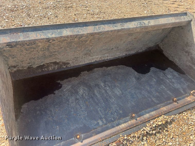 image for item NA9002 60" W skid steer bucket