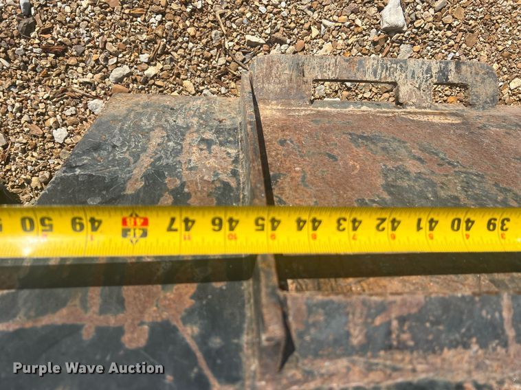 image for item NA9002 60" W skid steer bucket