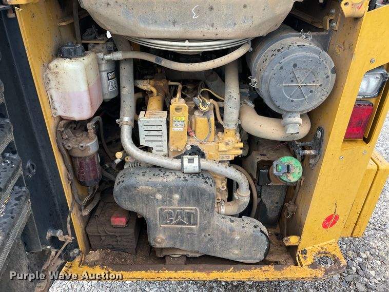 image for item NB9059 2015 Caterpillar 259D  tracked skid steer loader