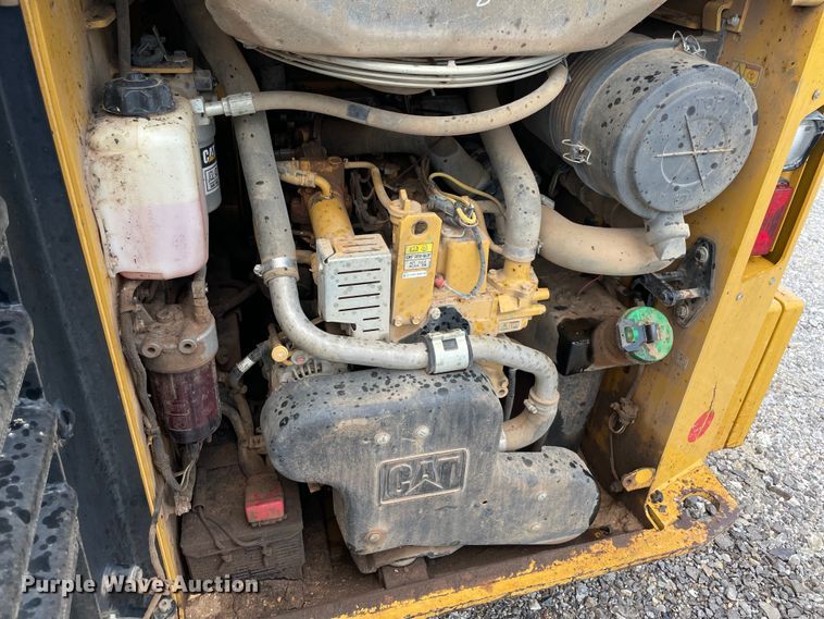 image for item NB9059 2015 Caterpillar 259D  tracked skid steer loader