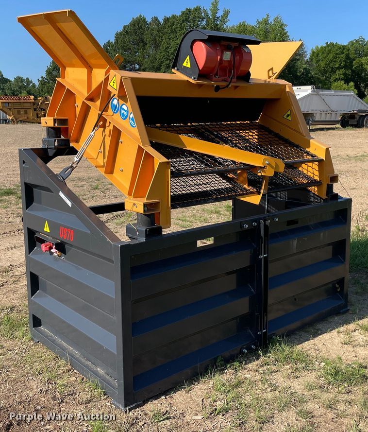 image for item NB9093 Paladin US70  vibratory screen