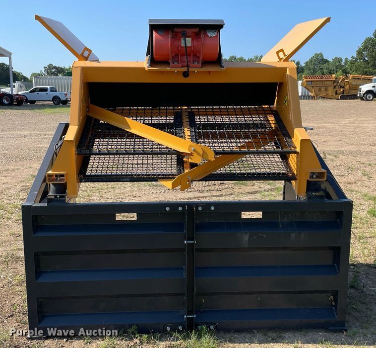 image for item NB9093 Paladin US70  vibratory screen