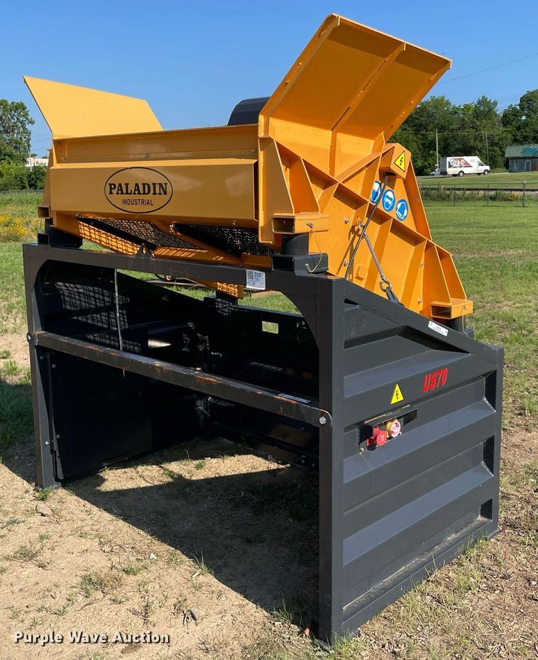 image for item NB9093 Paladin US70  vibratory screen