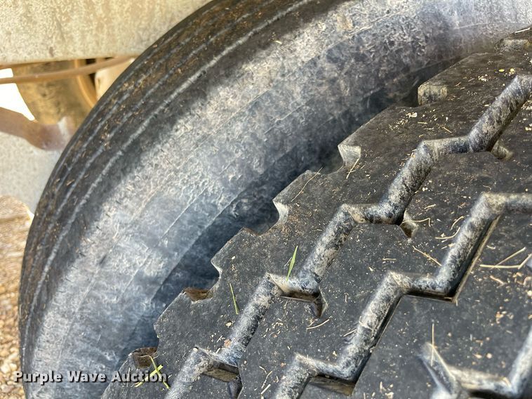 image for item NB9096 2014 CTS BDT-40  bottom dump trailer