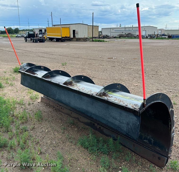 image for item NE9043 Snow plow