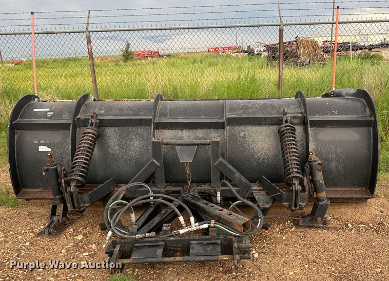 image for item NE9043 Snow plow