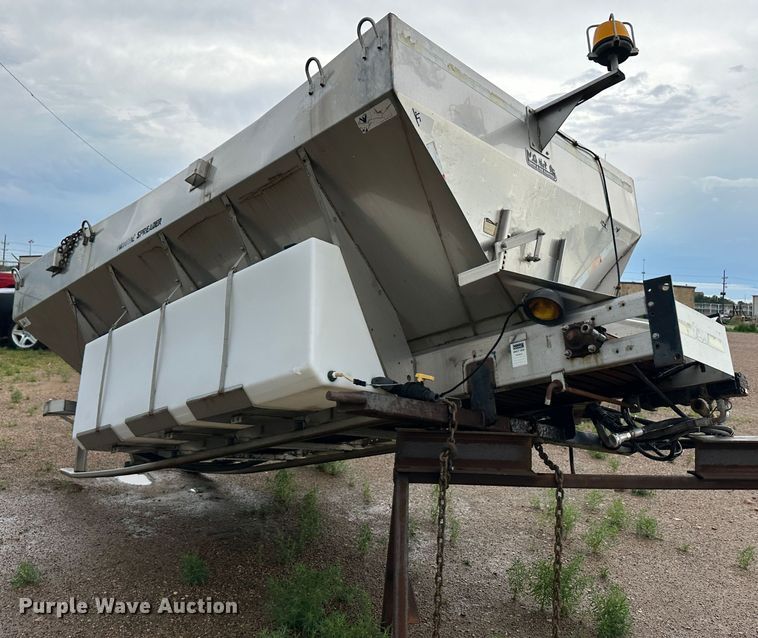 image for item NE9044 Monroe  spreader