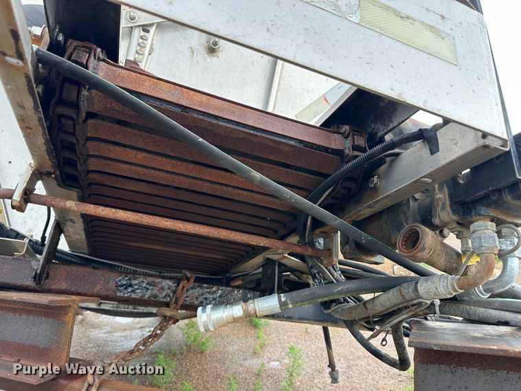 image for item NE9044 Monroe  spreader