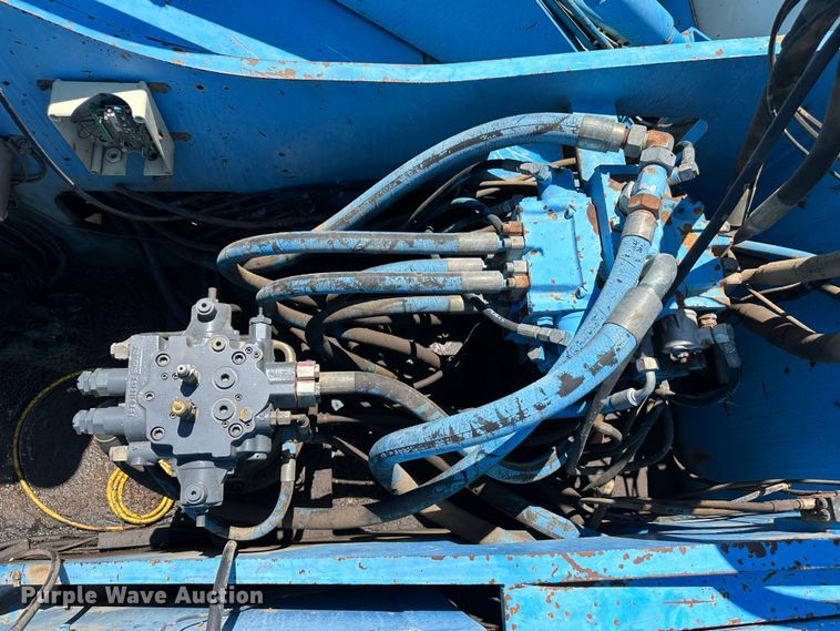 image for item NE9079 2003 Fuchs-Terex MHL340  material handler