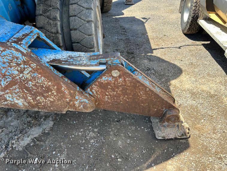 image for item NE9079 2003 Fuchs-Terex MHL340  material handler