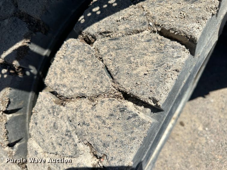 image for item NE9079 2003 Fuchs-Terex MHL340  material handler